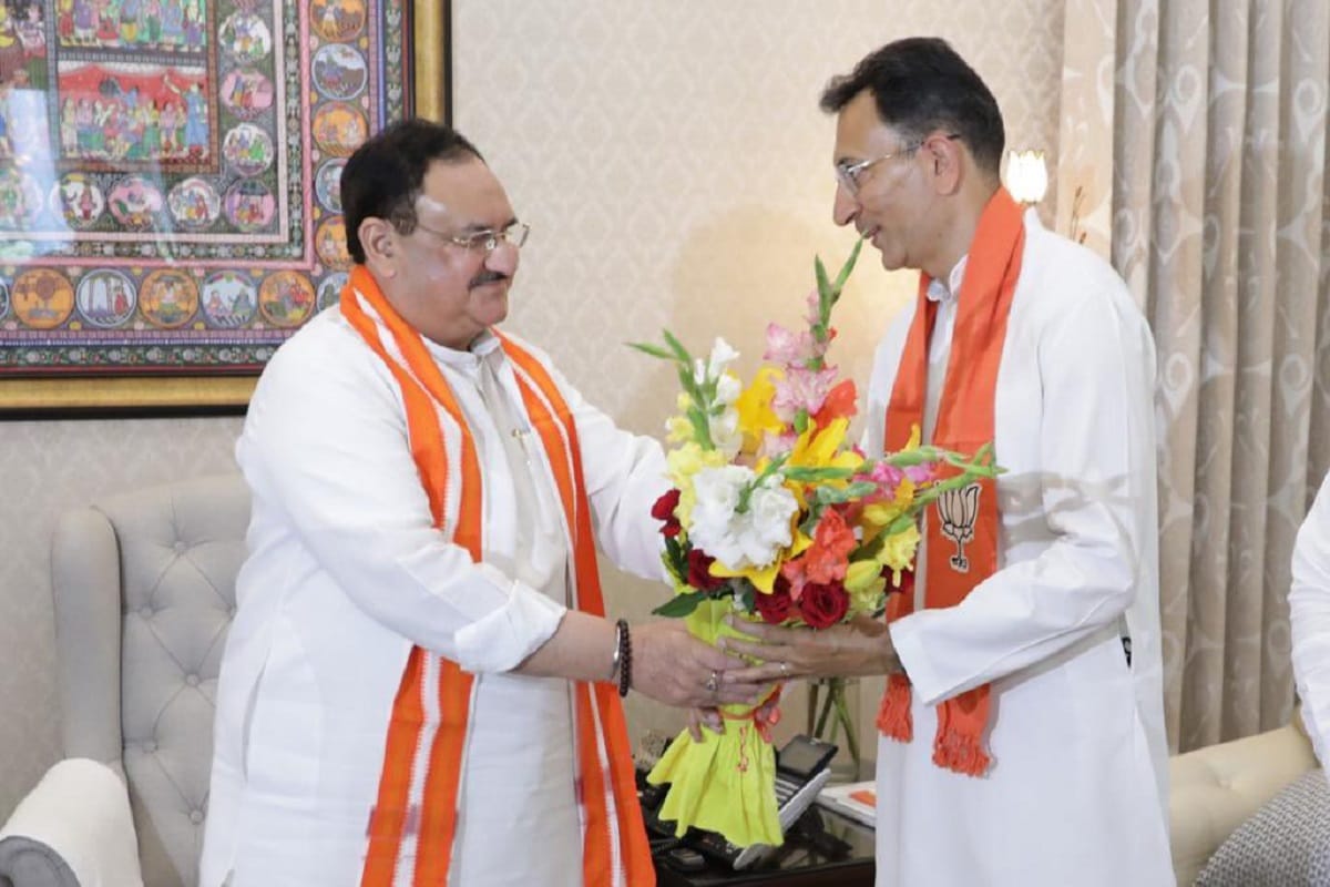 Madhya Pradesh Congress targets Jitin Prasada with garbage jibe for leaving party deletes tweet later