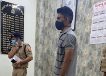 Policeman shot young man in Lucknow