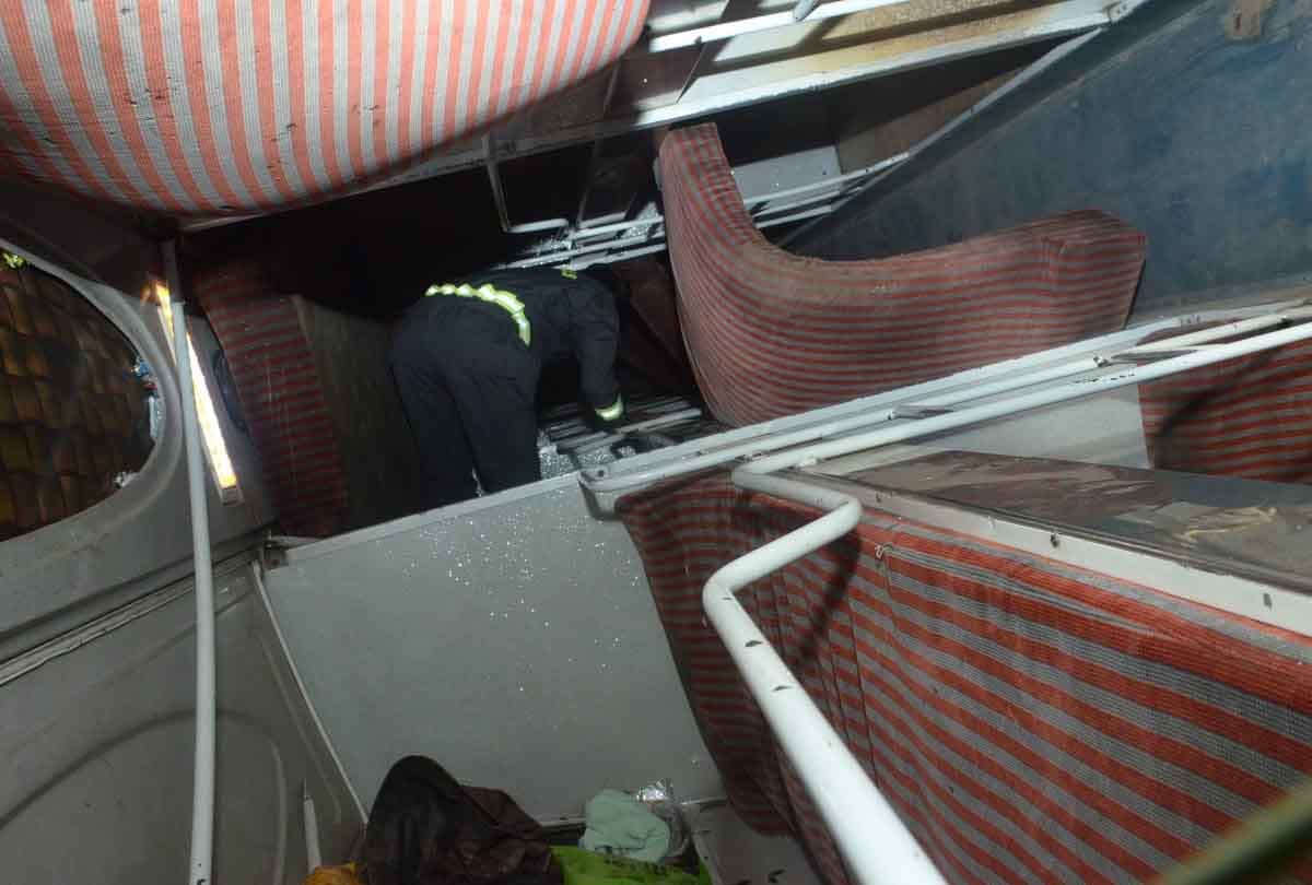 Bus Accident in UP: 17 Killed, Around 12 Injured As Bus Collides With tampo Near Kanpur