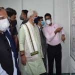 अस्पताल का निरीक्षण करते उपराज्यपाल मनोज सिन्हा...
