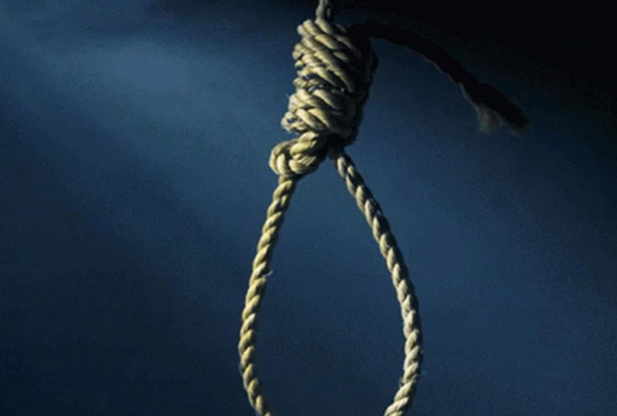 young man committed suicide in kanpur, love story