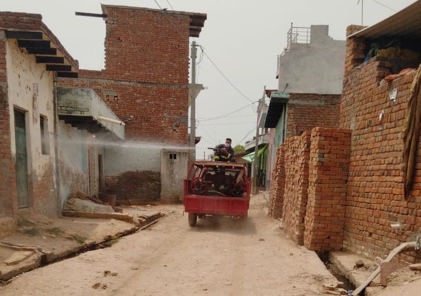 Hathras: An old woman turned out to be corona infected