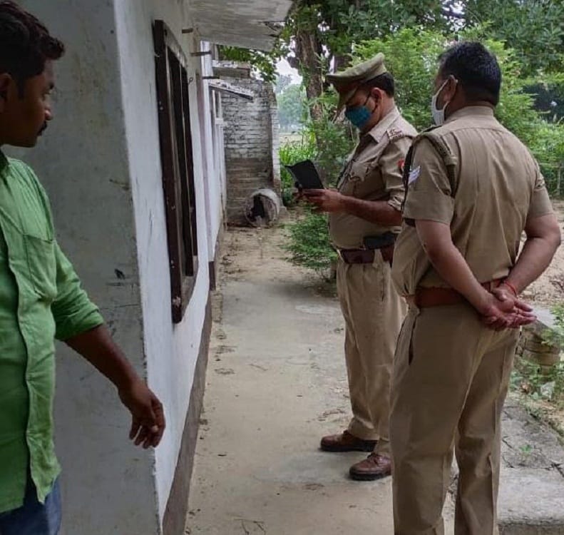 Pratapgarh: Retired CO sleeping at home shot from window, condition critical
