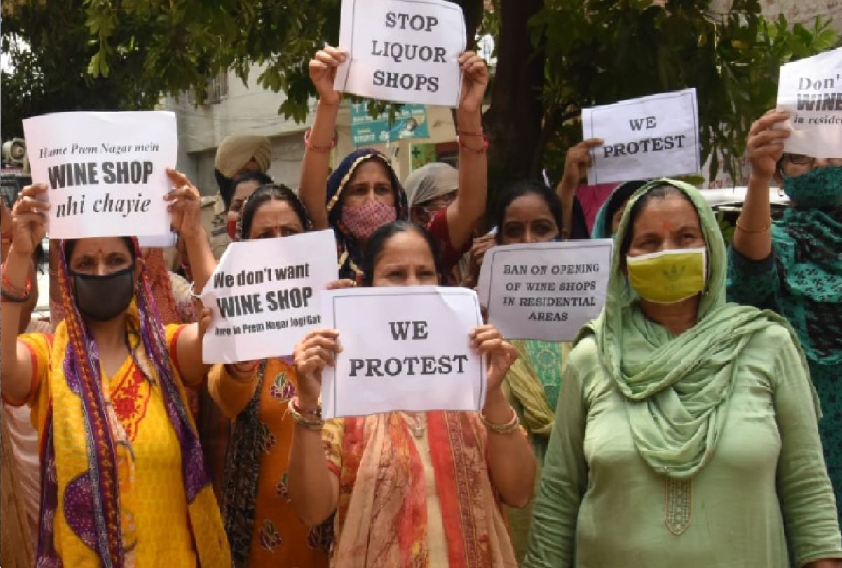 Protests are increasing continuously regarding opening of liquor shops in Jammu and Kashmir
