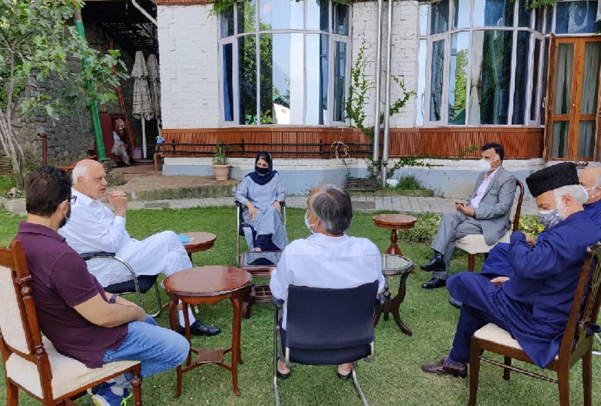 Political scene hots up in Jammu and Kashmir