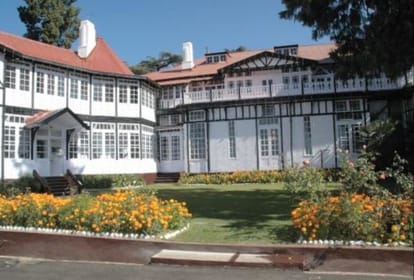 Himachal Pradesh governor shiv pratap shukla said no need of renovate raj bhavan shimla