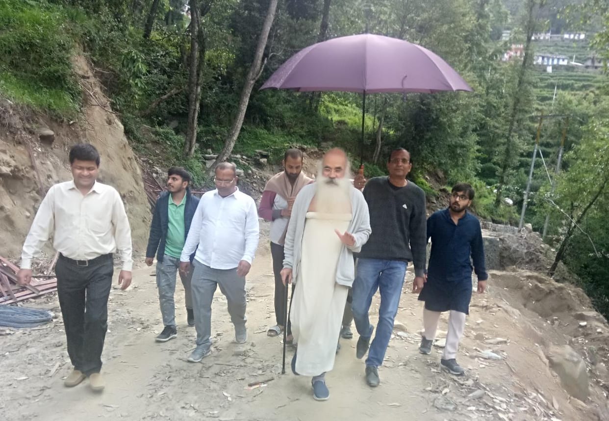 uttarakhand news: pm modi guru does tapasya in bhadratunga