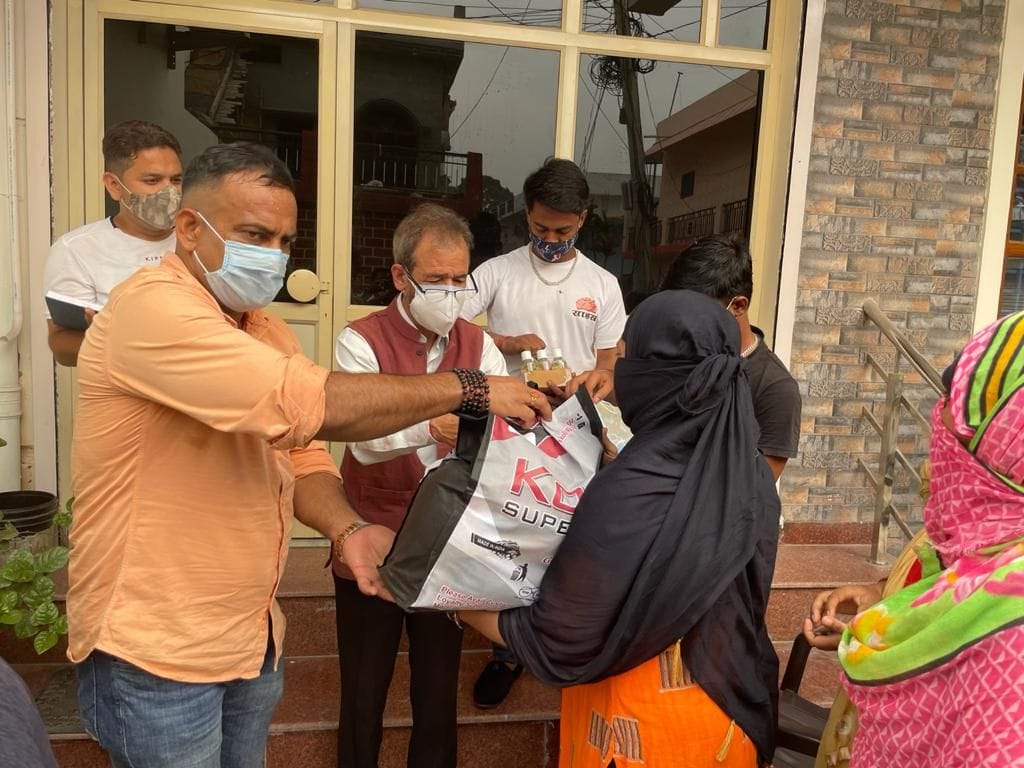 Doubts about vaccination are baseless, get the vaccine: Munna Chauhan
