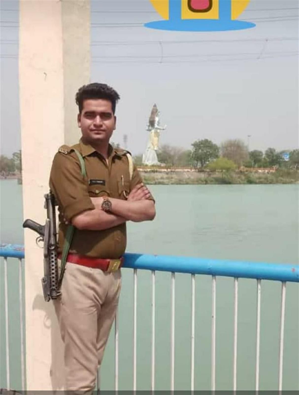 Hathras: Bike collided with tree while trying to save Nilgai, police personnel died