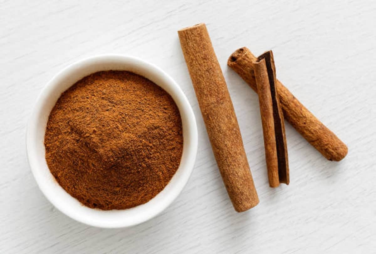 Skin care do not put these spices on face in masalon ko chehre par na lagayein
