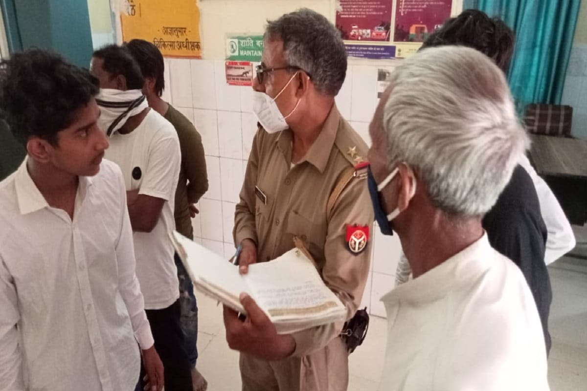 A laborer died by being buried under his bars in Sardhana of Meerut
