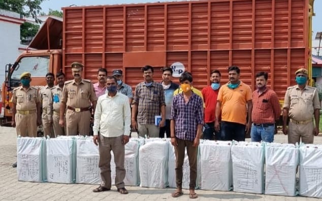Two inter-state smugglers arrested, ganja worth 90 lakhs recovered