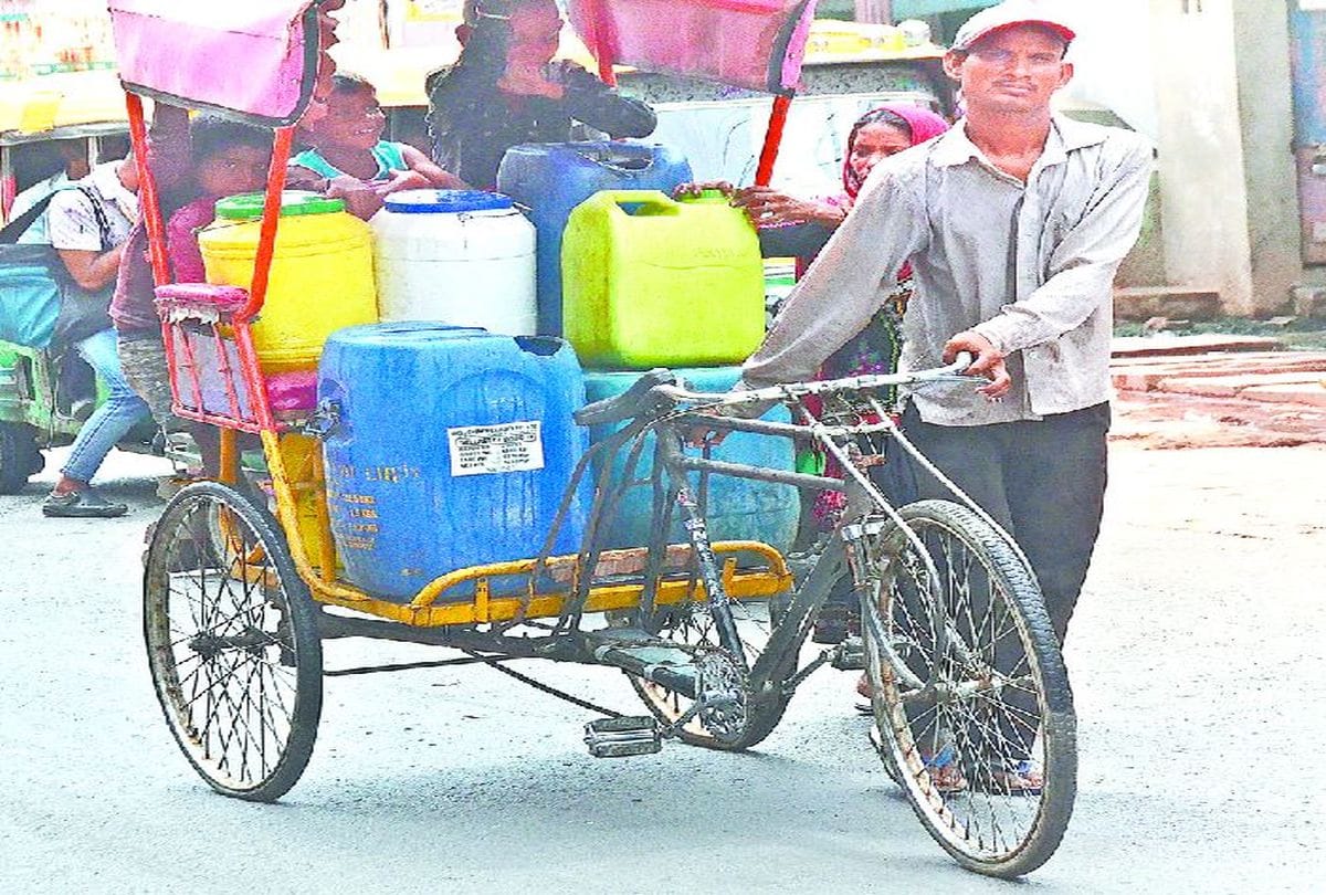 Water Crisis In Agra City Effects Five Lakh People Short Of Gangajal
