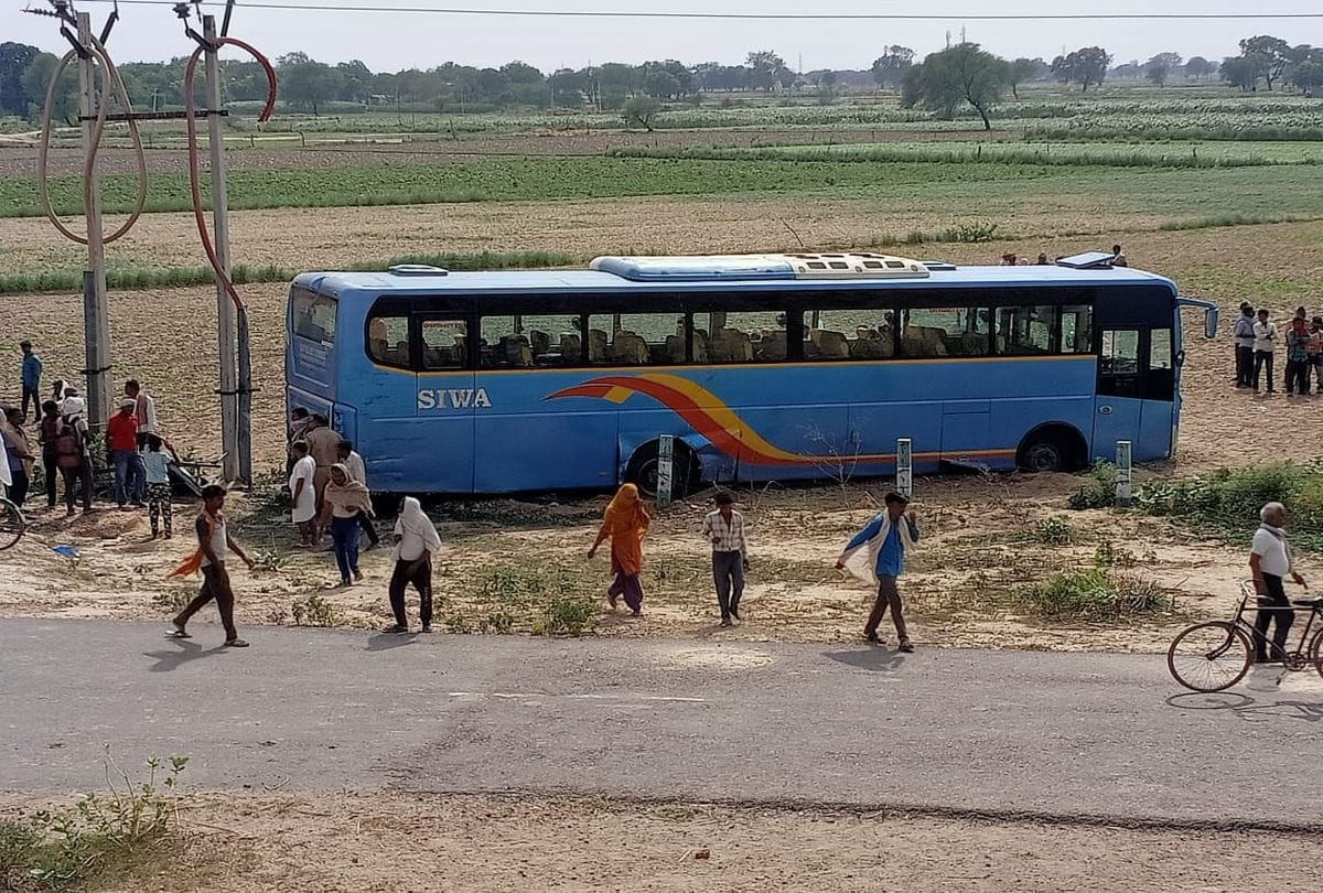 bus accident on Yamuna expressway in mathura