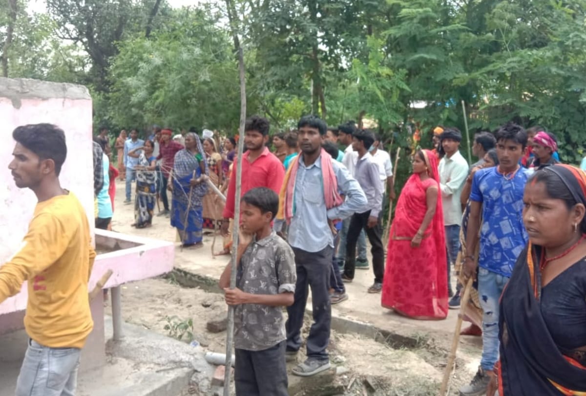 clash in sultanpur during voting in bypoll.