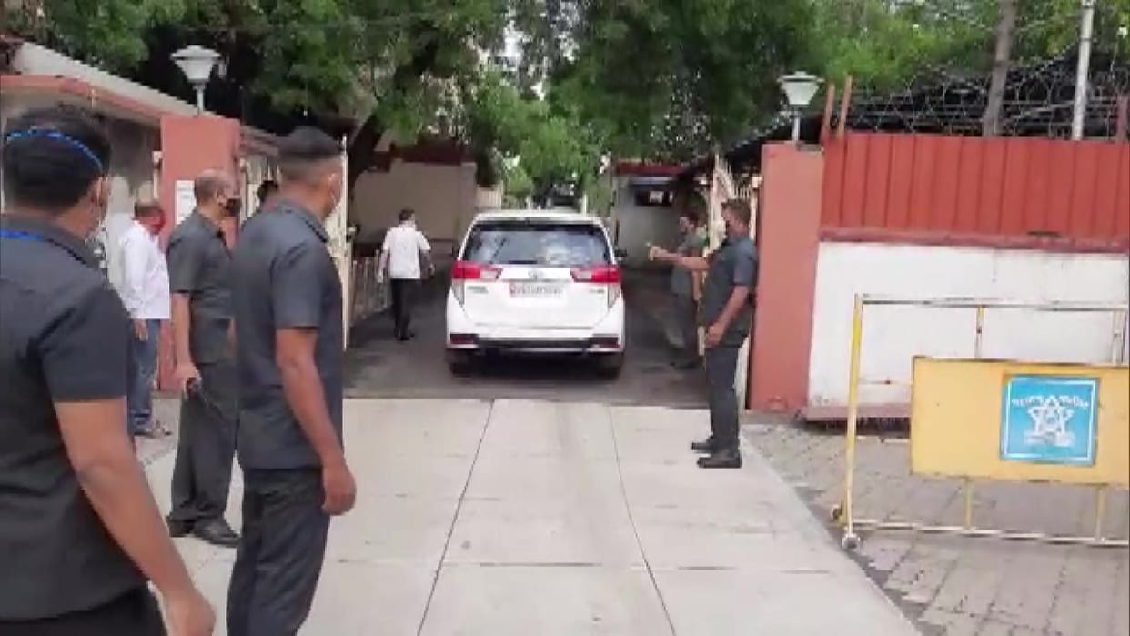 Assam Chief Minister Himanta Biswa Sarma meets RSS chief Mohan Bhagwat