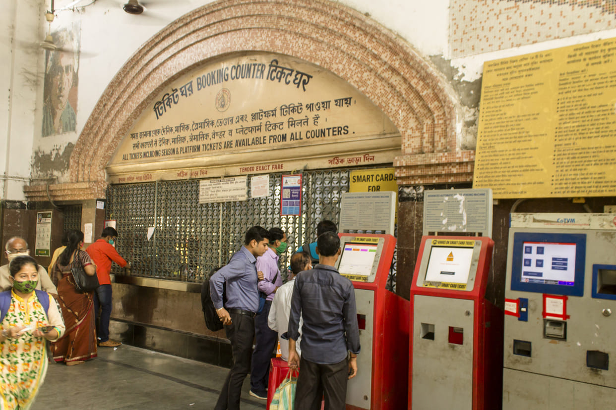 Platform ticket get costlier at 8 big railway stations like delhi ghaziabad meerut and other