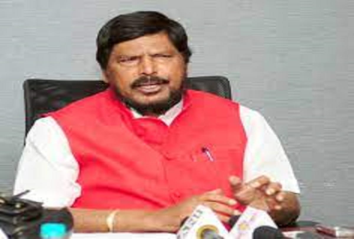 Ramdas Athawale supports Raj Thackerays demand for enactment of population control law