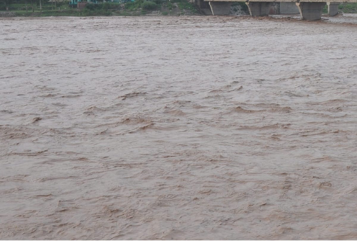 Death of child due to drowning in river in Poonch  jammu kashmir