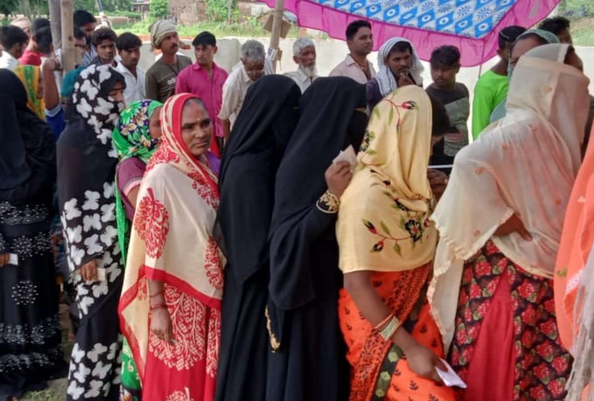 UP Panchayat By Election 2021 Voting Start Today: Voting starts in Gorakhpur Basti Mandal latest update news