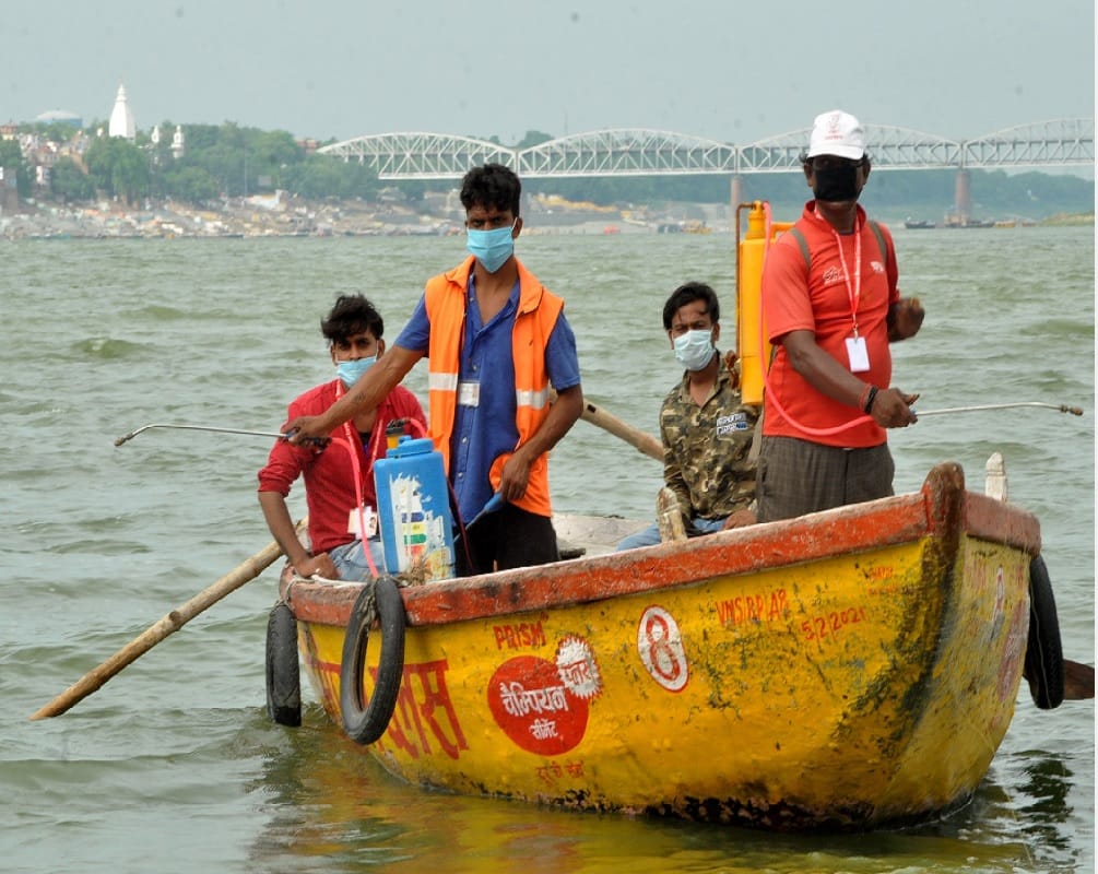 ganga changes colour in varanasi Algae disappeared from ganga after bioremediation spray team member od NMCG very HapPy