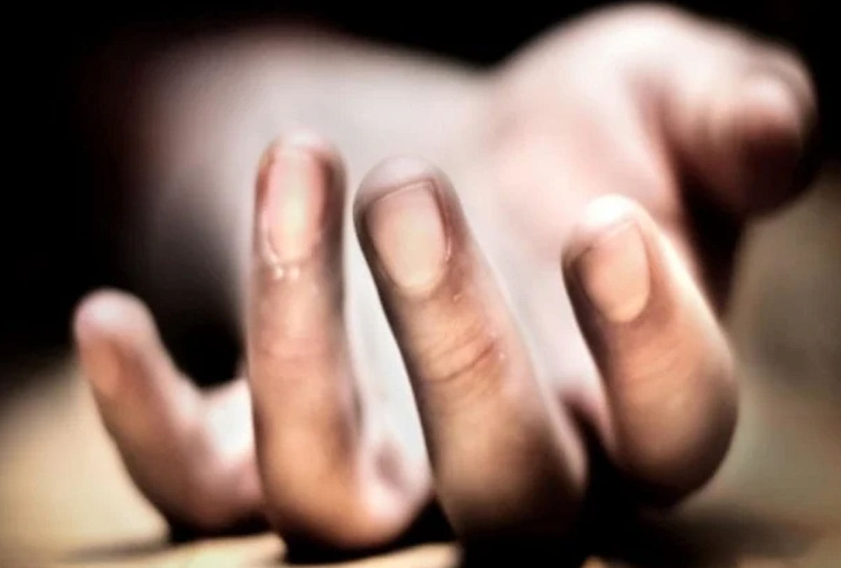 Andhra youth slits girl throat for declining his love proposal