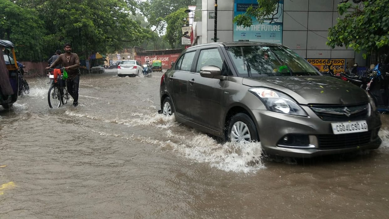 Weather update today temperature down in purvanchal due to active monsoon rain in varanasi