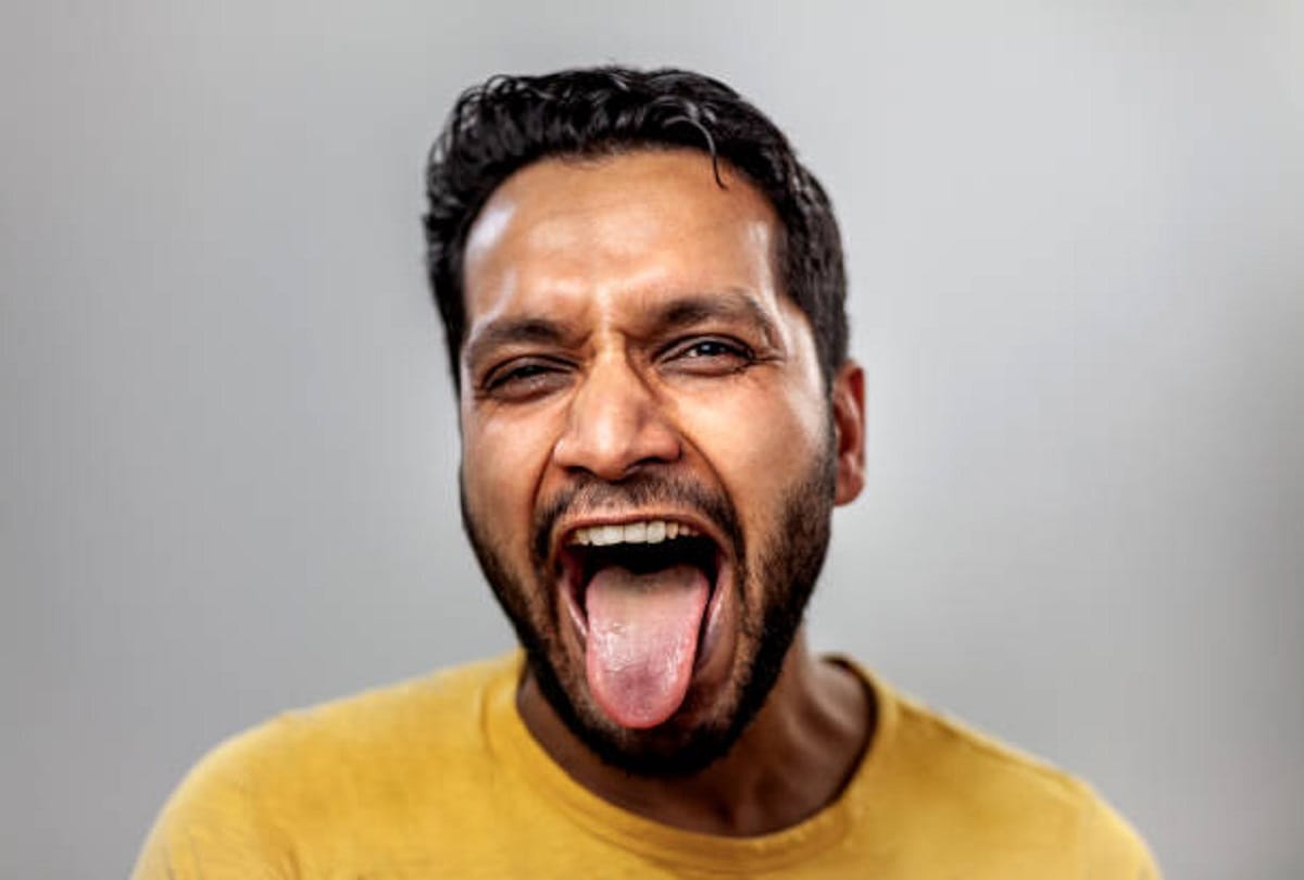 Diabetes symptoms Metallic Taste in the Mouth taste disorder parageusia