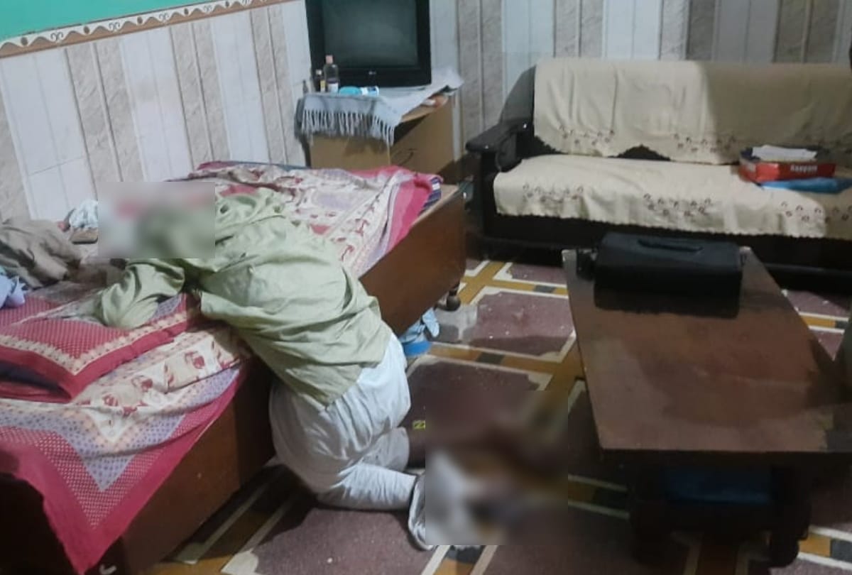 Ghaziabad loni son murdered father mother for maximum property wake up them from sleep ask you give me more or i will kill you