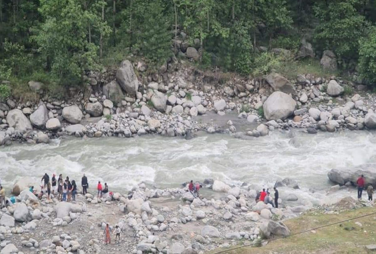 Rohtang Pass opened for tourists after two years due to covid19 pandemic in himachal