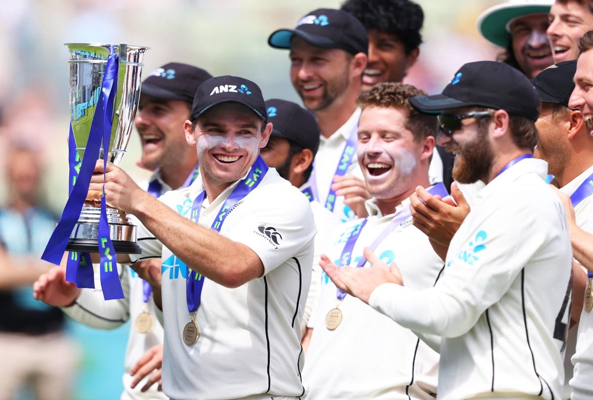 New Zelanad easy win against England during test series gives tension to virat kohli and Indian cricket Team