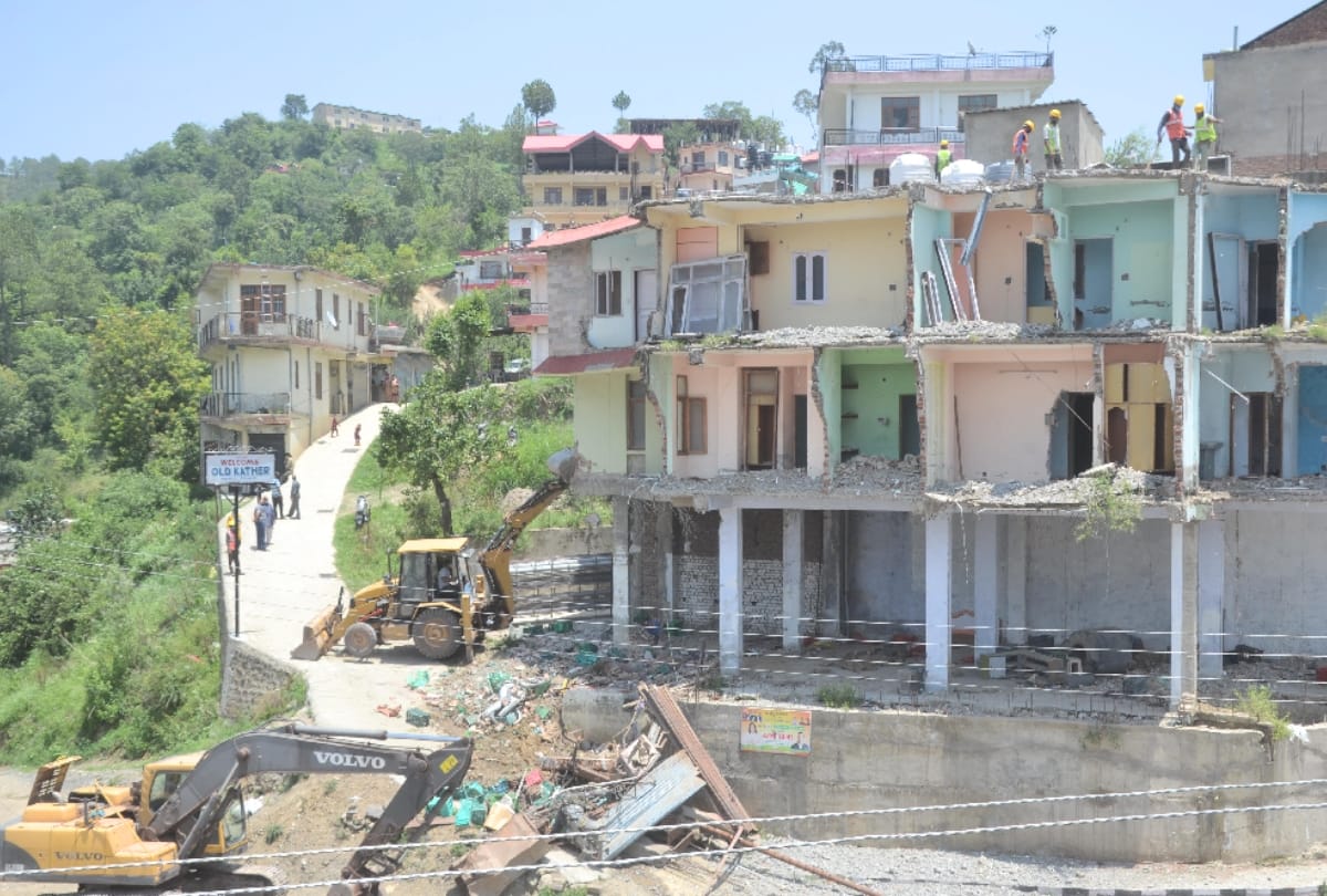Demolition work started for Parwanoo-Solan Fourlane