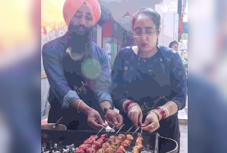 Newly Wed Couple started Chaap Shop in Mohali