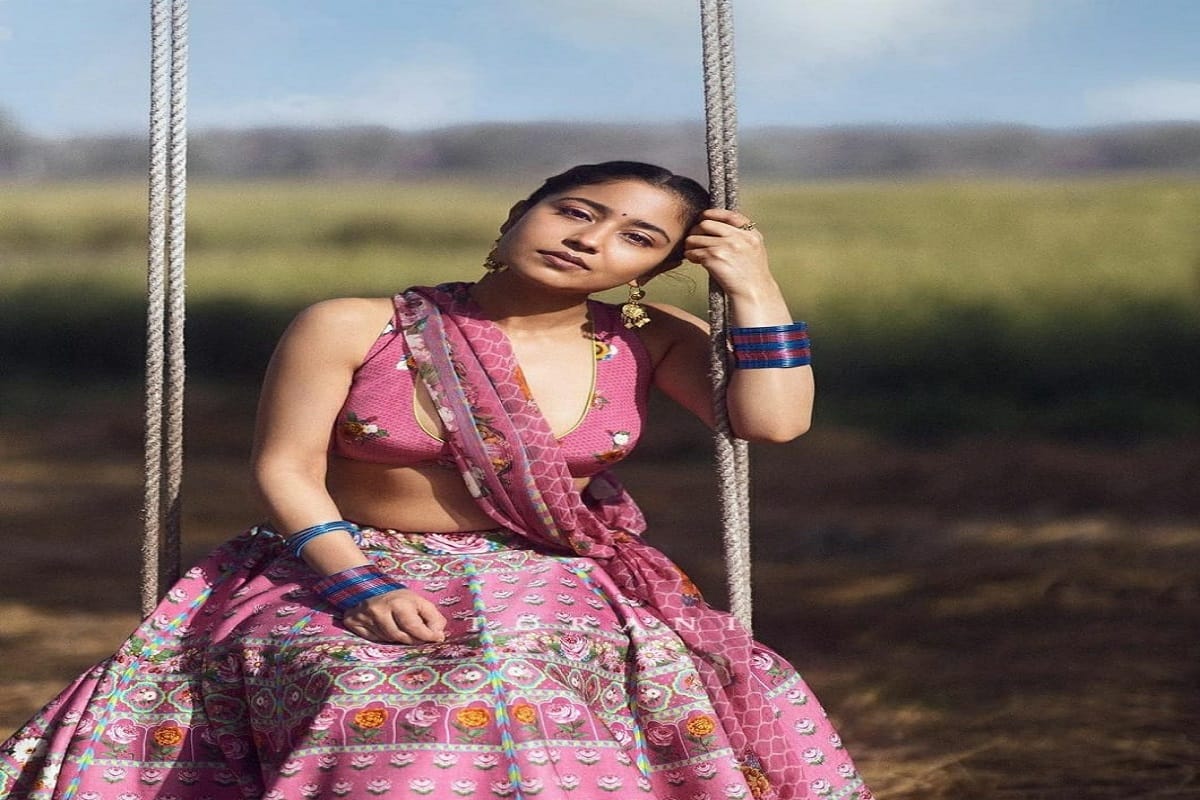 golu gupta shweta tripathi sharma in latest lehenga look in hindi