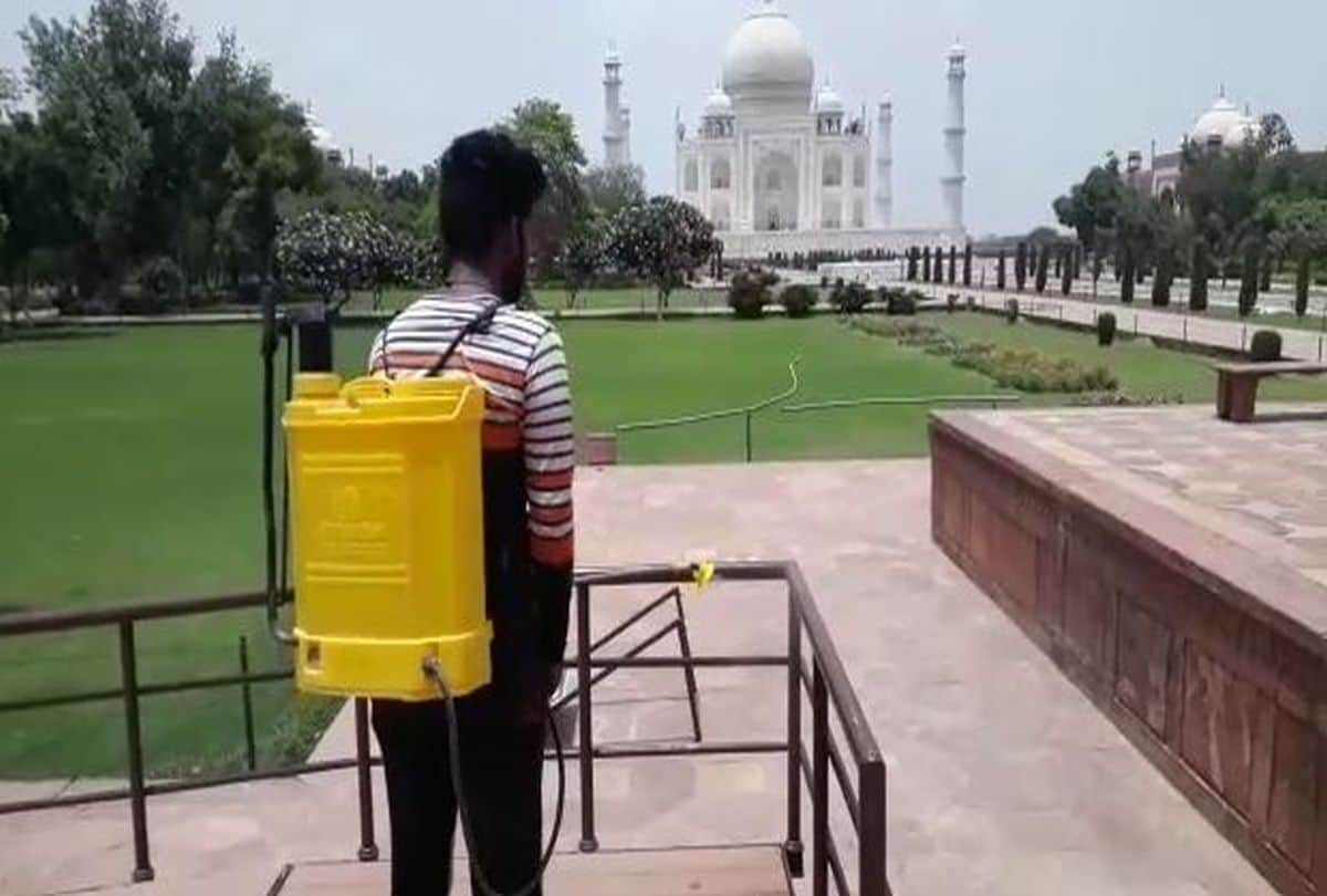 number of tourists decreased at the Taj Mahal due to Covid-19