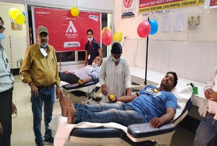 फिरोजाबाद में आयोजित रक्तदान शिविर