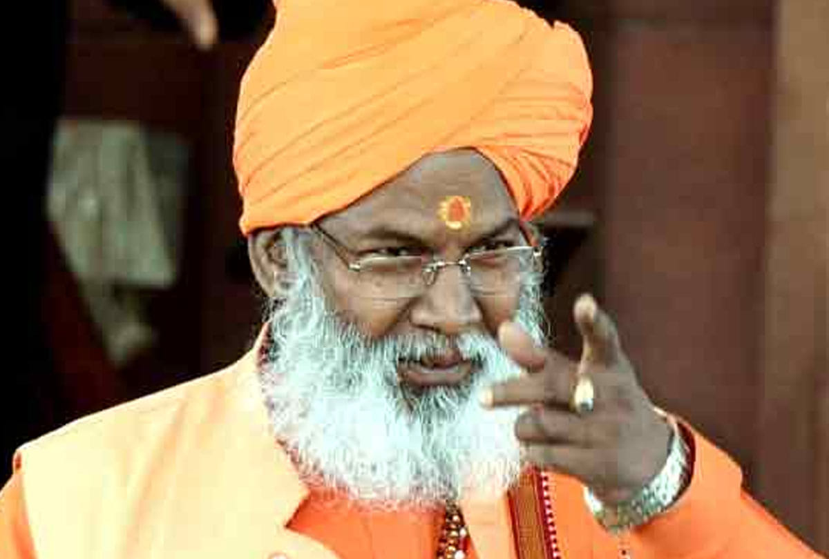 Sakshi Maharaj sade a big thing about code of conduct