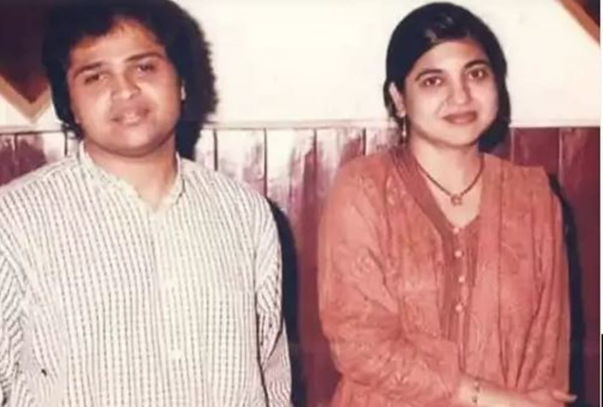 Neha Kakkar, Aditya Narayan And Others Look Unrecognisable In These Throwback Pics