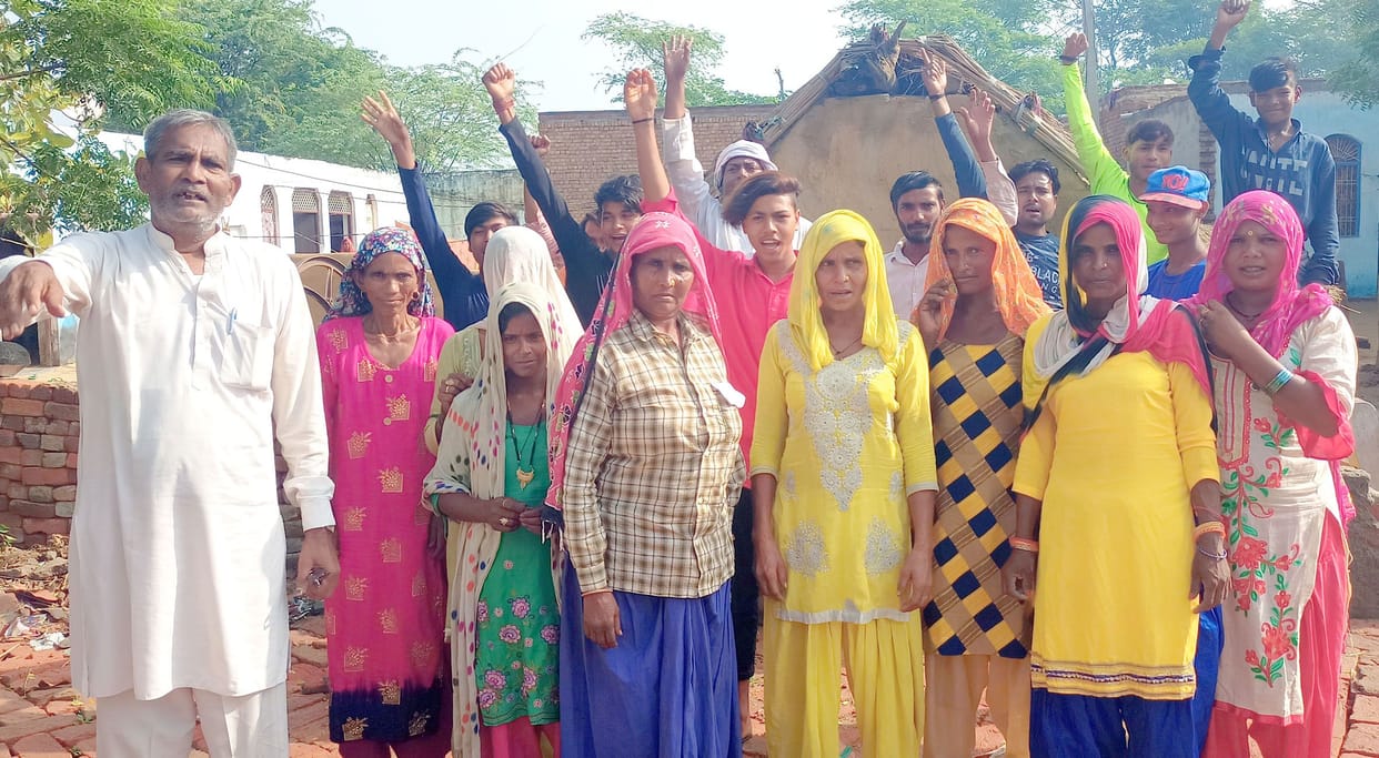 Villagers protest against non-availability of mustard oil in ration