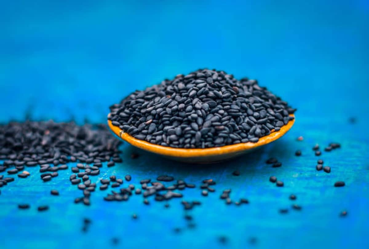 Health Tips: Anemia Home Remedies in Hindi Blood Rich Food list