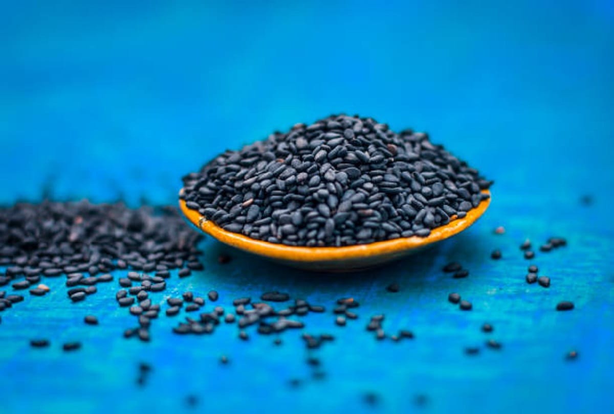 Health Tips: Anemia Home Remedies in Hindi Blood Rich Food list