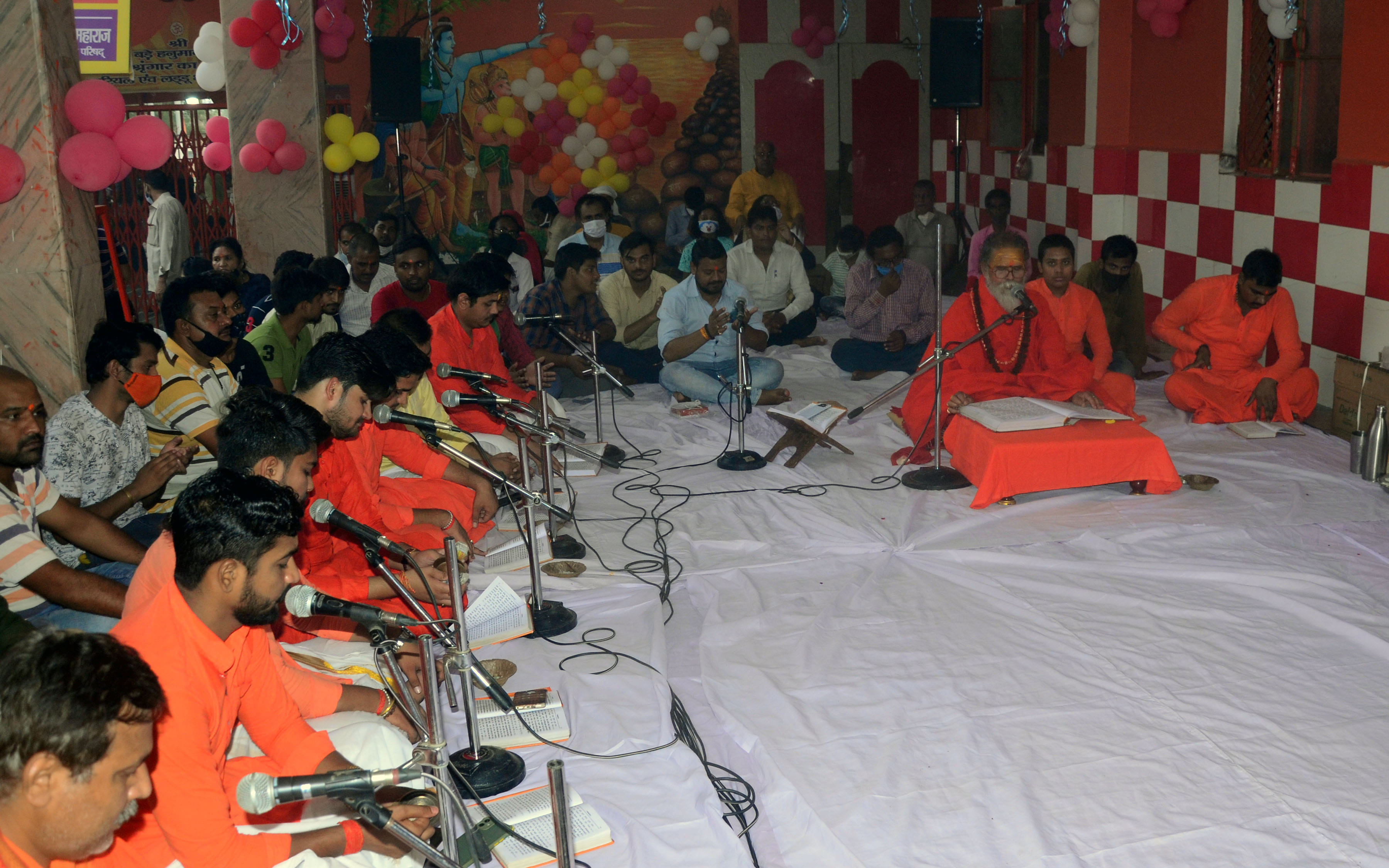 Jyeshtha Mangal: Bajrang Bali's door, echoing cheers