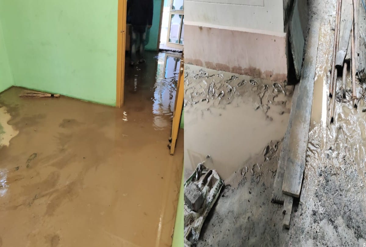 Rain water entered the houses in the bagicha village kullu