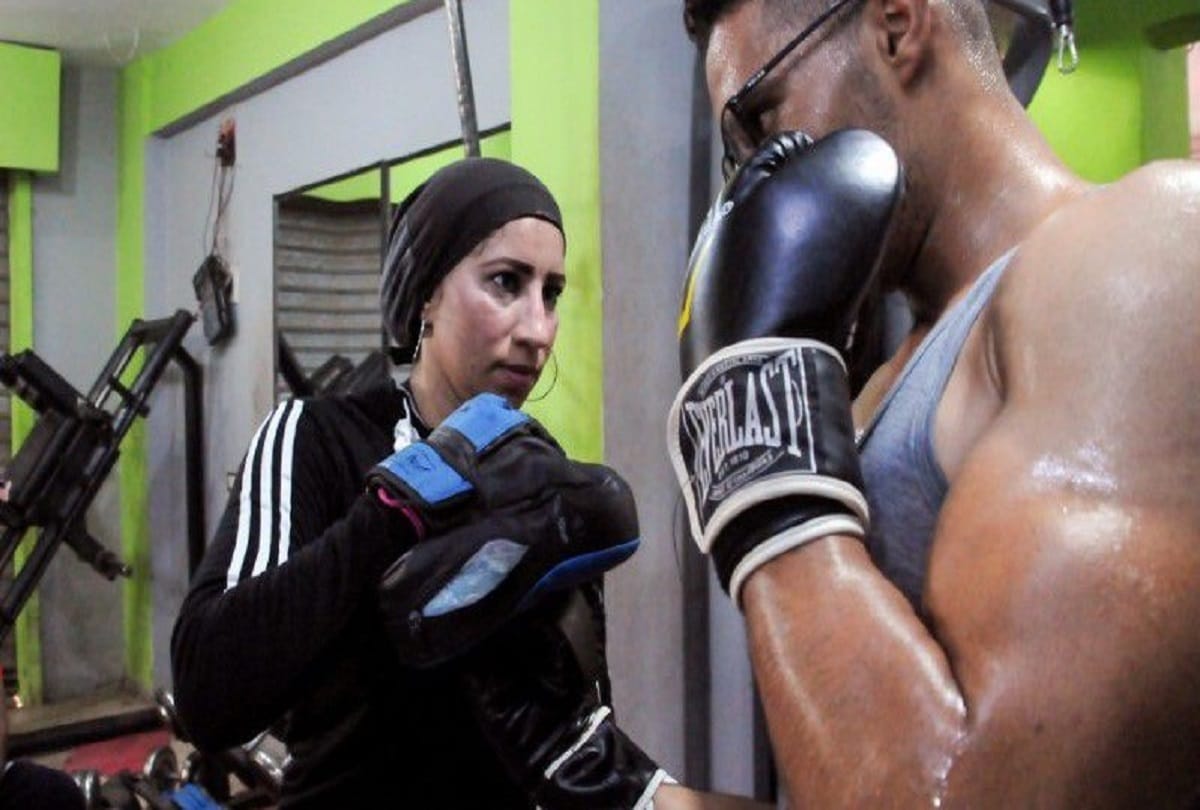 Egyptian Woman Athlete Sabah saqr just like a man trains boxers in egypt