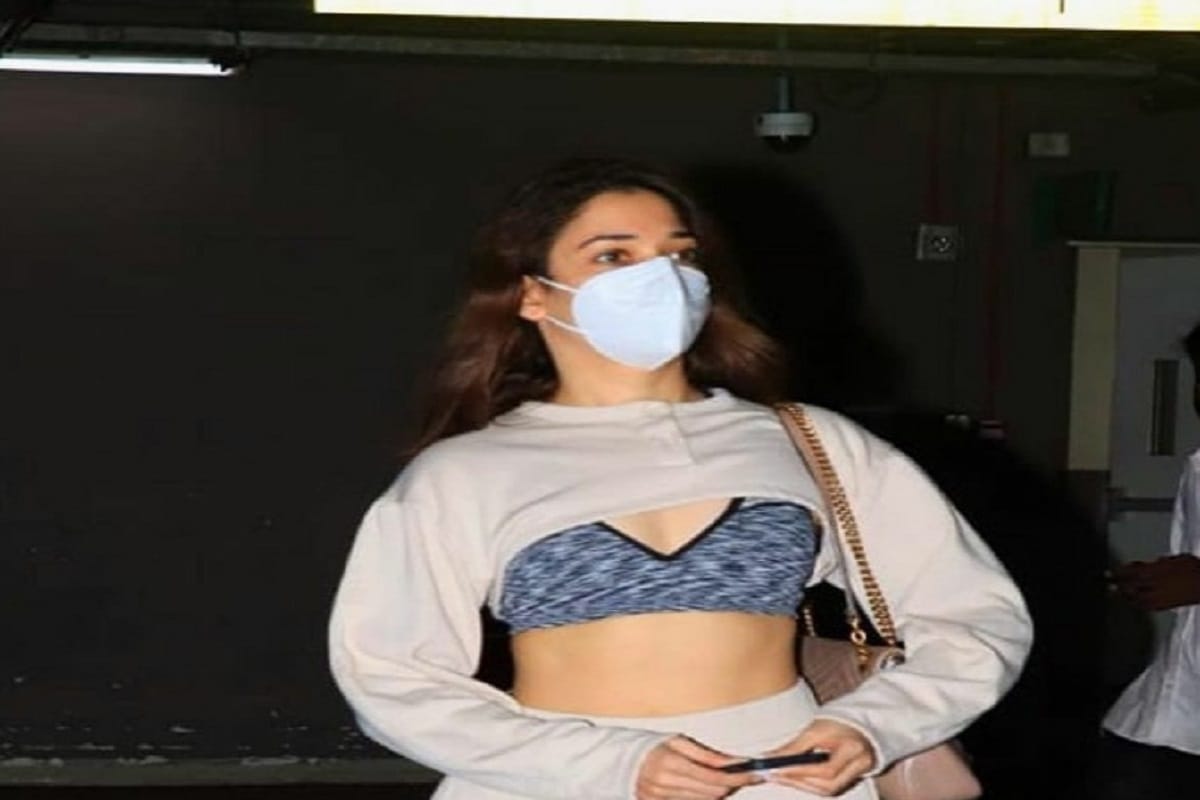 tamannah bhatiya trolled for airport look in hindi