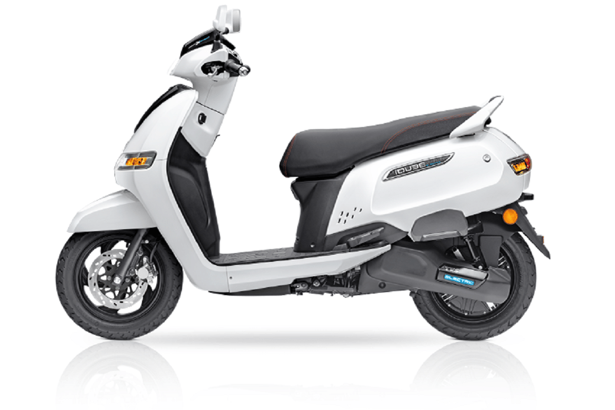 TVS iQube electric scooter launched in Kochi Know Price features driving range and Booking Details