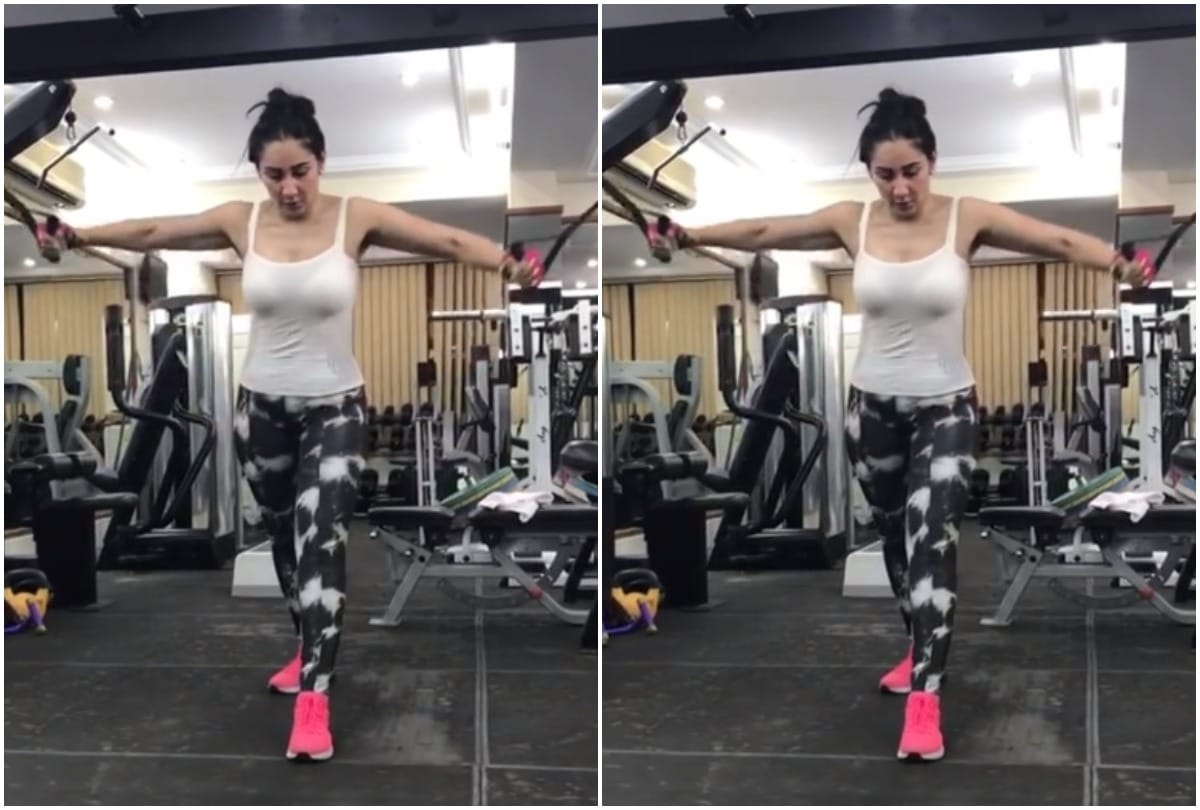 video Sanjay Dutt wife Maanayata Dutt workout will inspire you