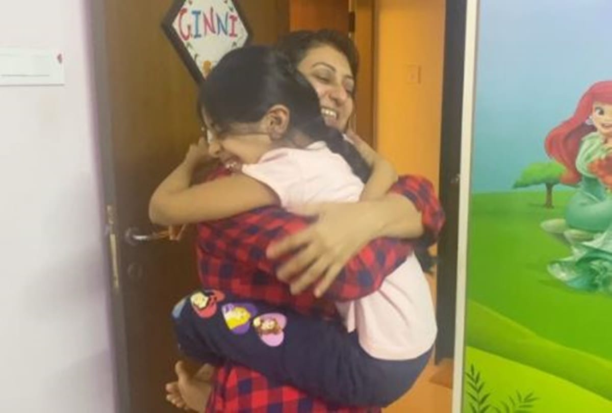 Juhi parmar share adorable video of meeting her daughter after two months