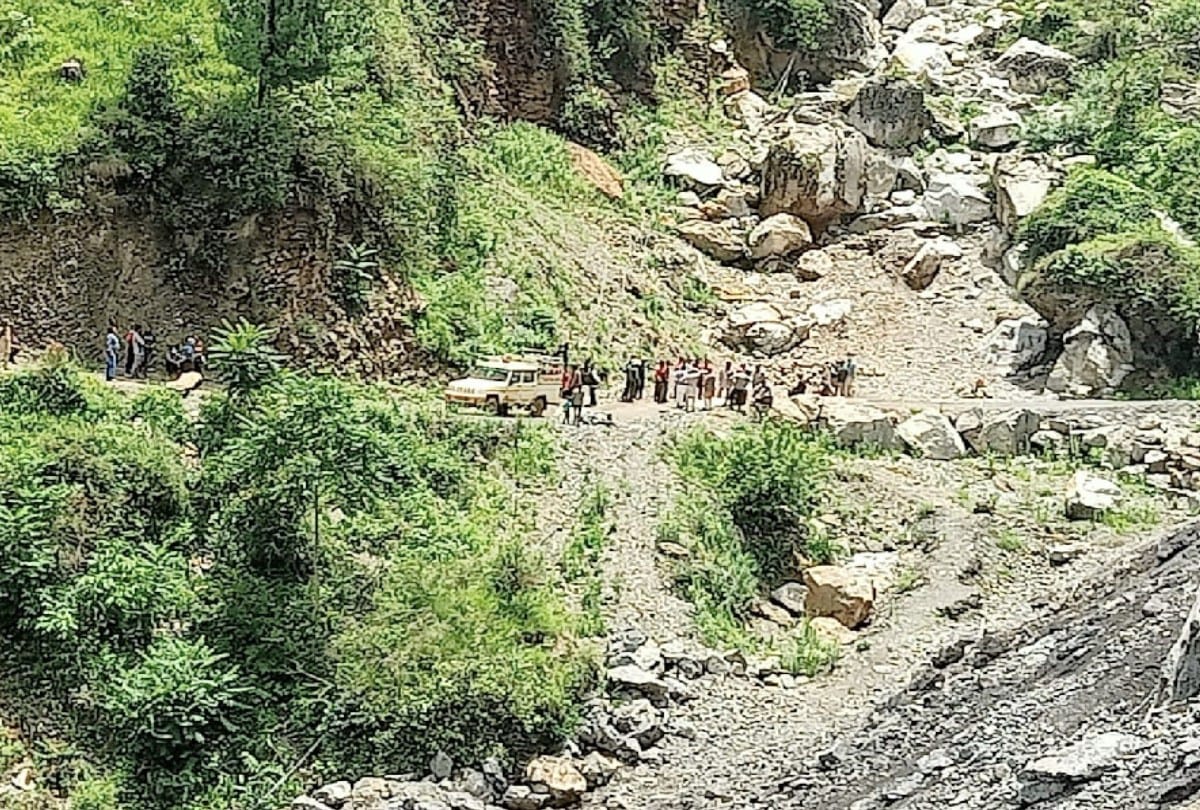 Two women died and five injured due to landslide in nerwa shimla himachal
