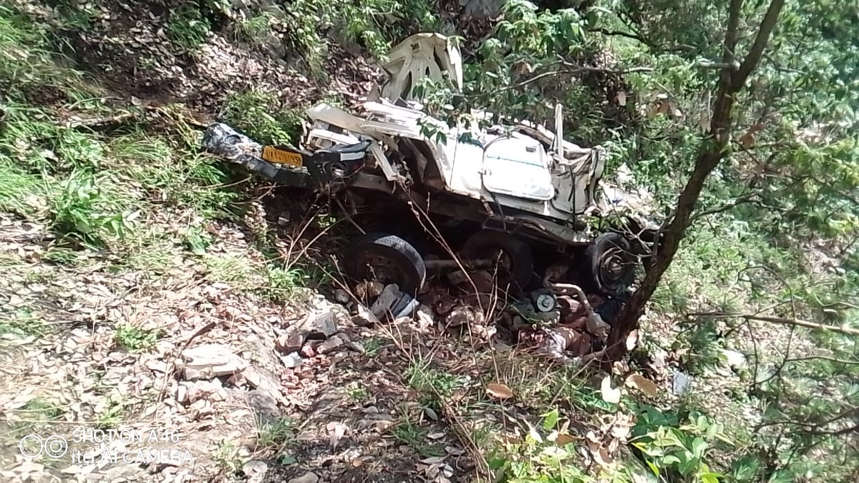uttarakhand news : max vehicle accident in kotdwar, three died